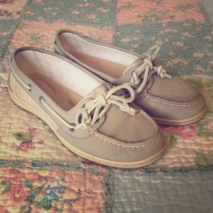 Dusty blue Sperry Topsider boat shoes